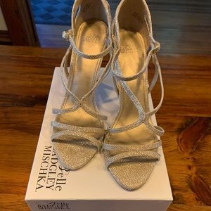 BELLE BADGLEY MISCHKA Platinum  Heels 10